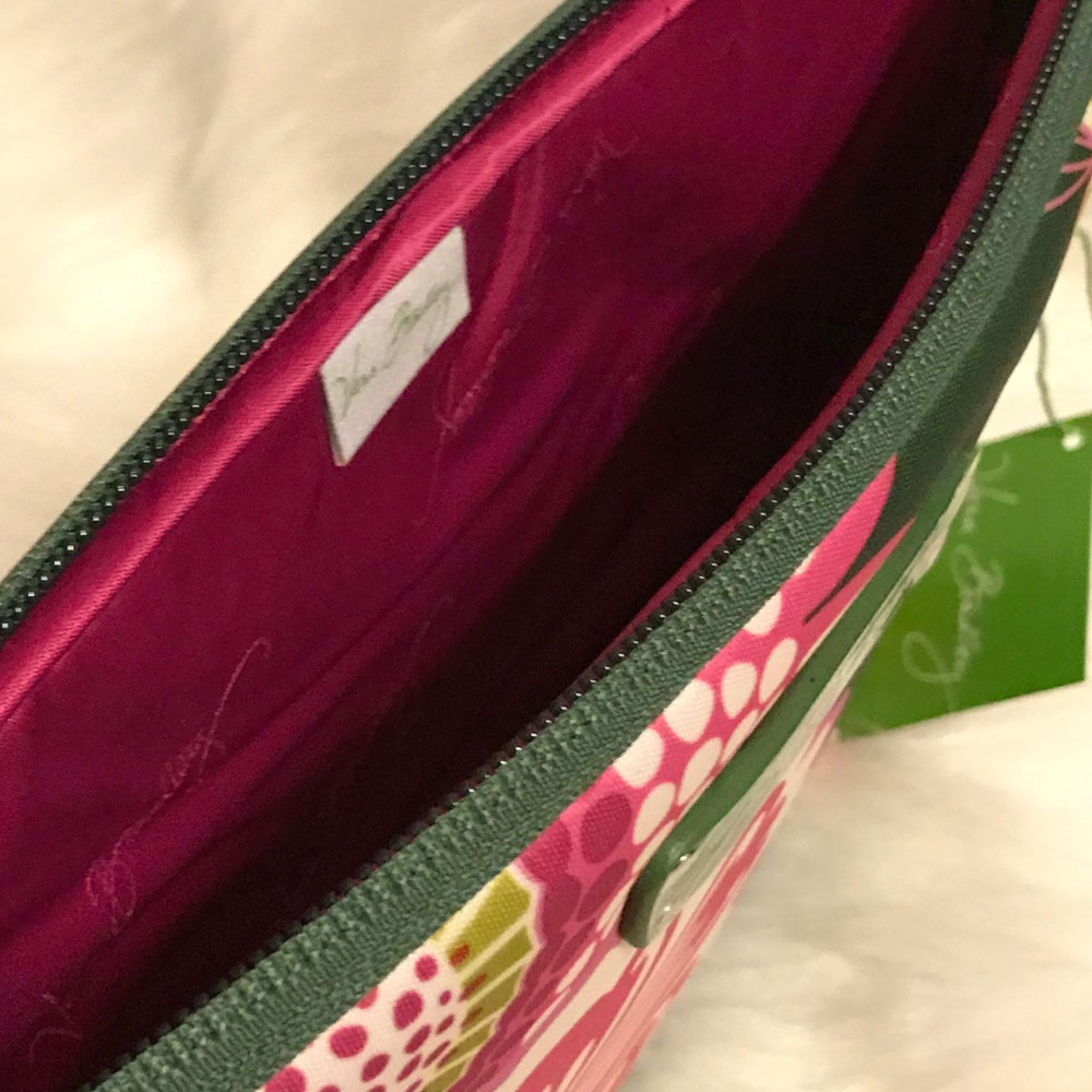 Vera Bradley Neoprene Tablet Sleeve in Olivia Pink - Picture 3 of 3